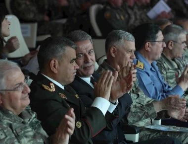 Τουρκία: Άσκηση με πραγματικά πυρά παρόντος του υπουργού Άμυνας της Βενεζουέλας…